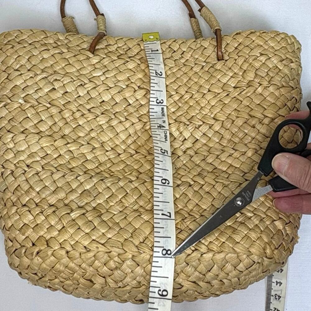 Xhilaration Straw Mini Tote Bag - Picture 9 of 11